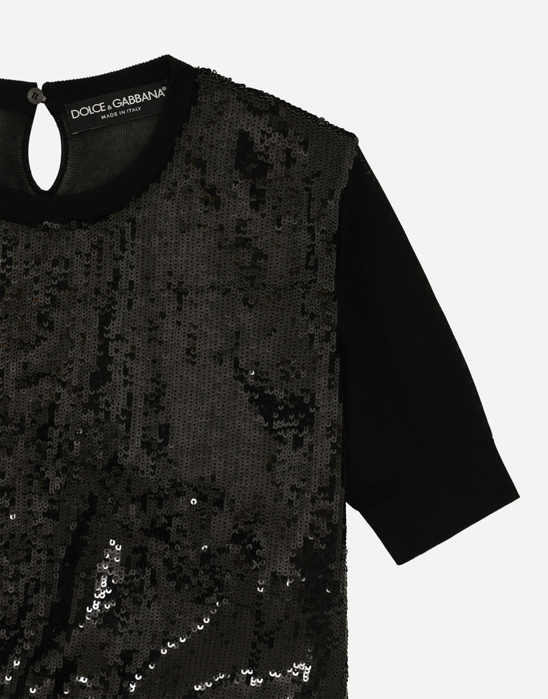 Short-sleeved top with sequin embellishment 3