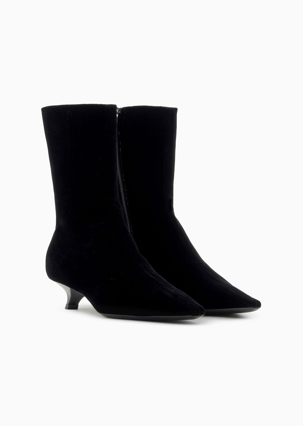 Velvet ankle boots with a kitten heel - 2