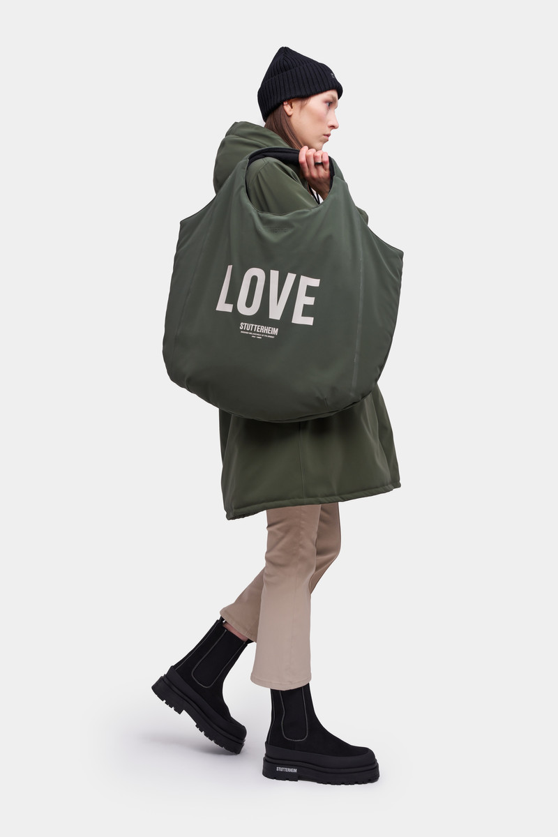 Svea Puffer Bag Suede Dark Green 3