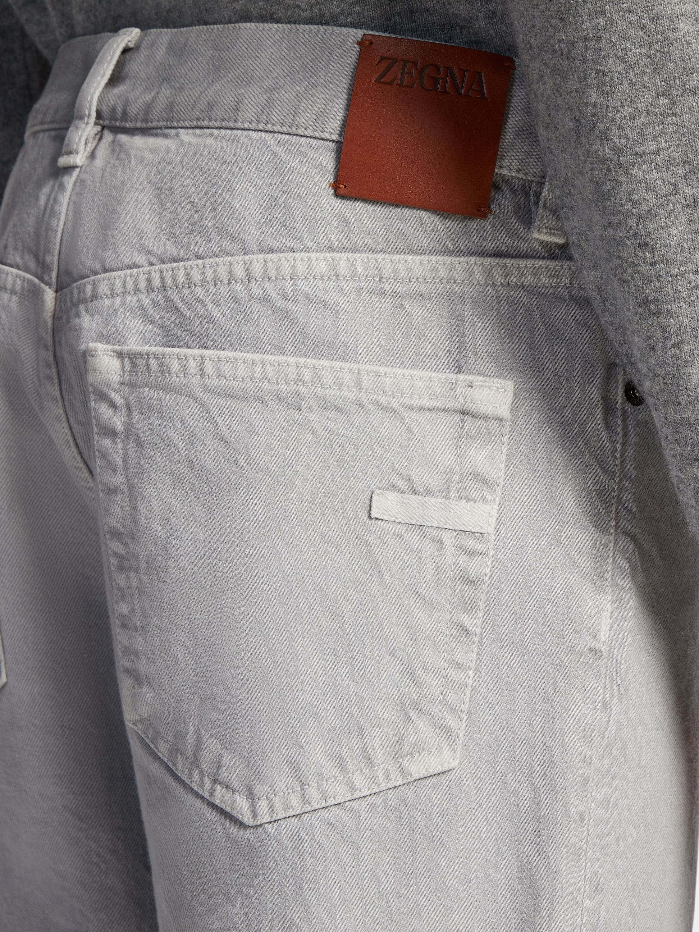 GREY MÉLANGE MARBLED COTTON ROCCIA JEANS - 5