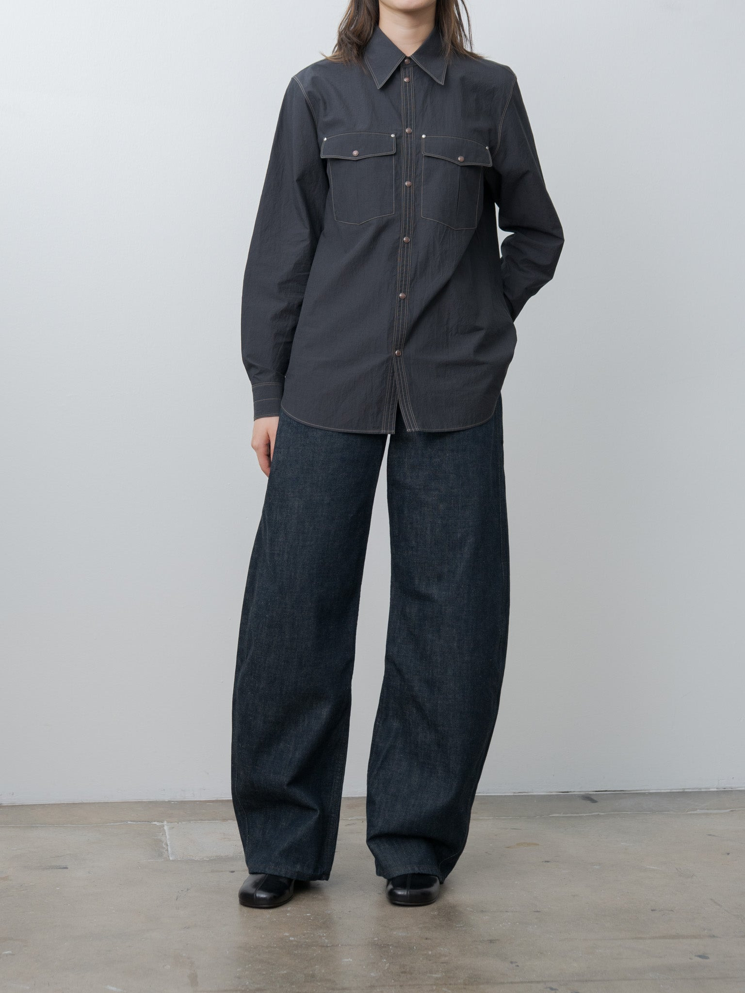 Chest-Pocket Fitted Shirt - Charcoal - 4