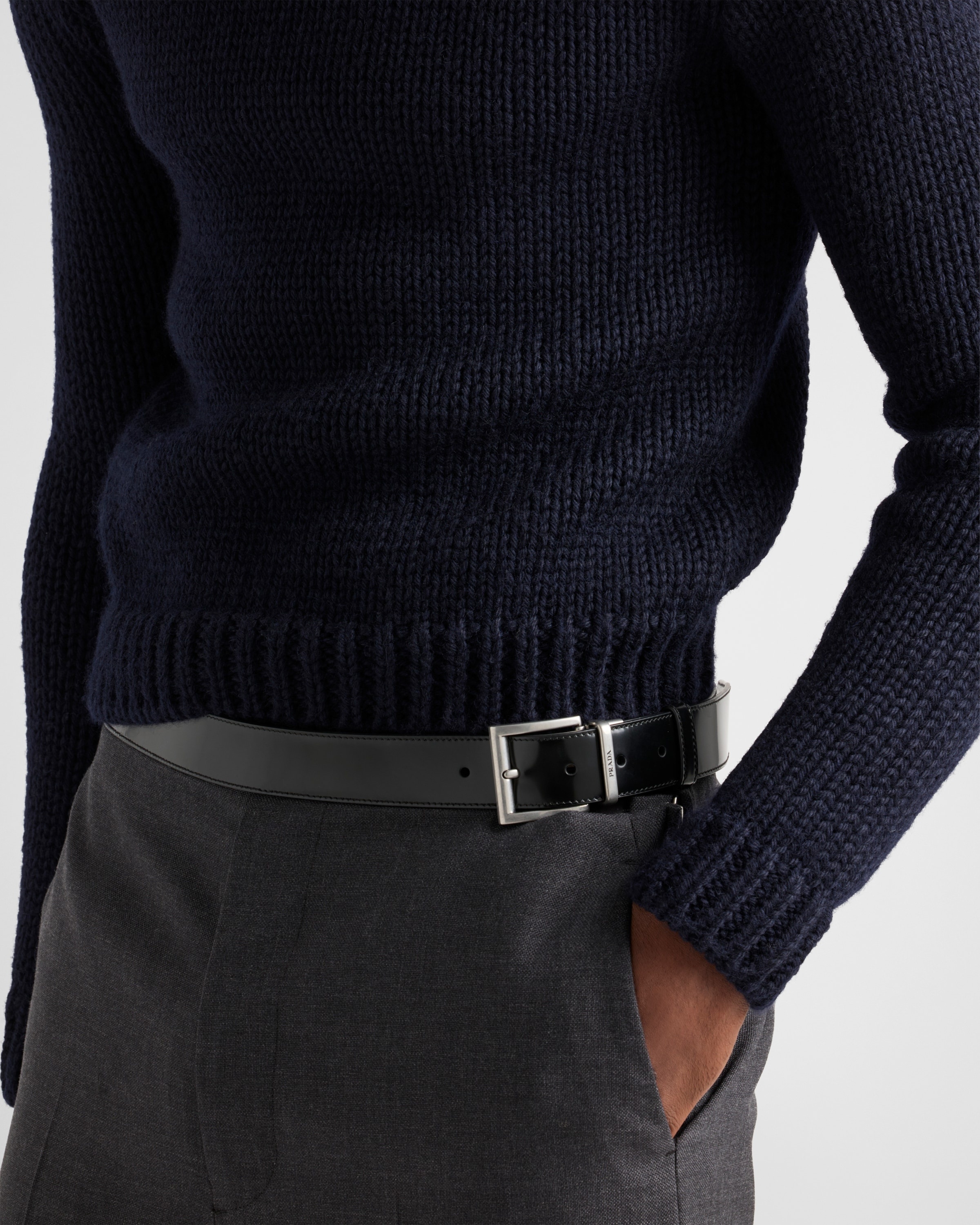 Wool hooded sweater - 6