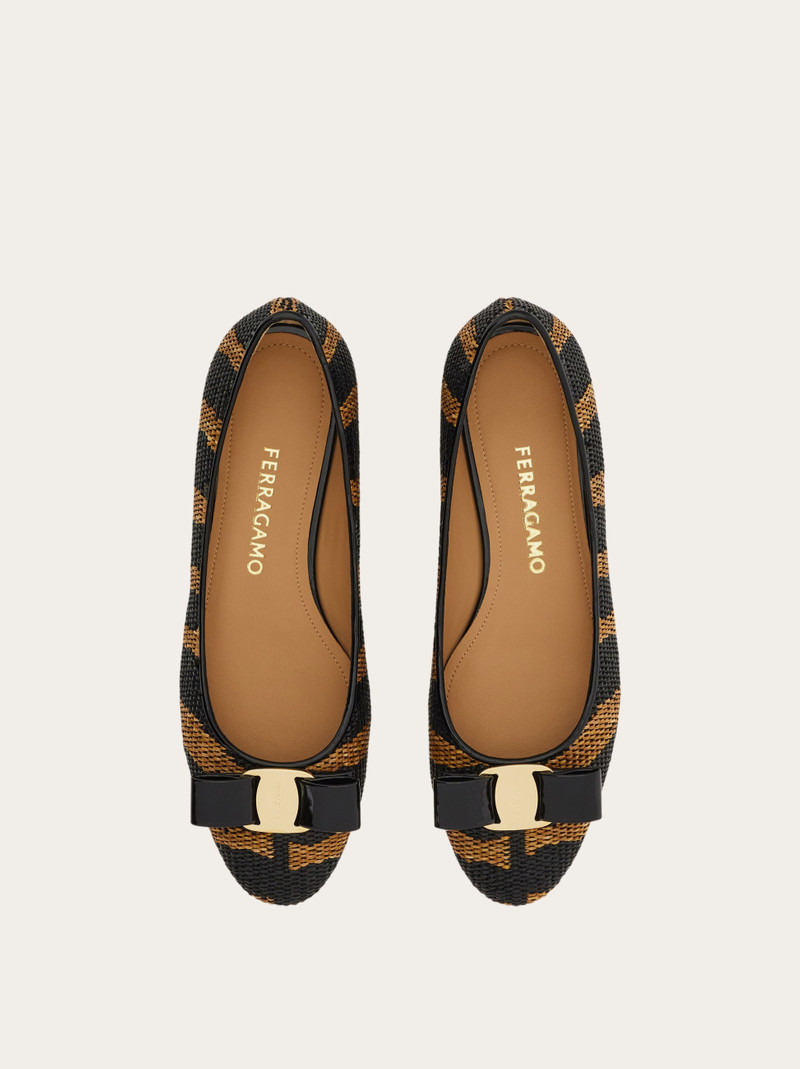 FERRAGAMO Vara bow ballet flat outlook