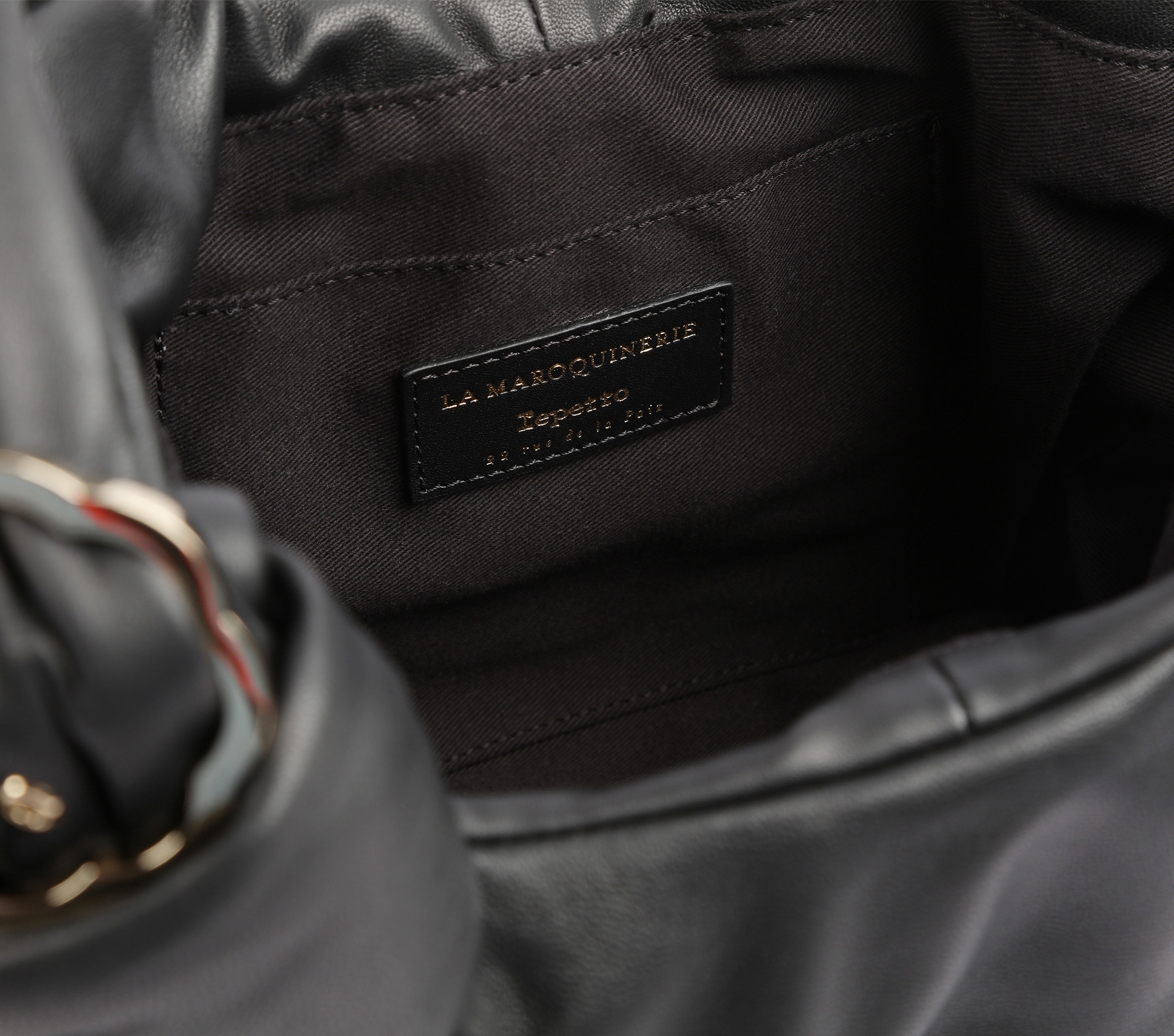 Plume bag 4