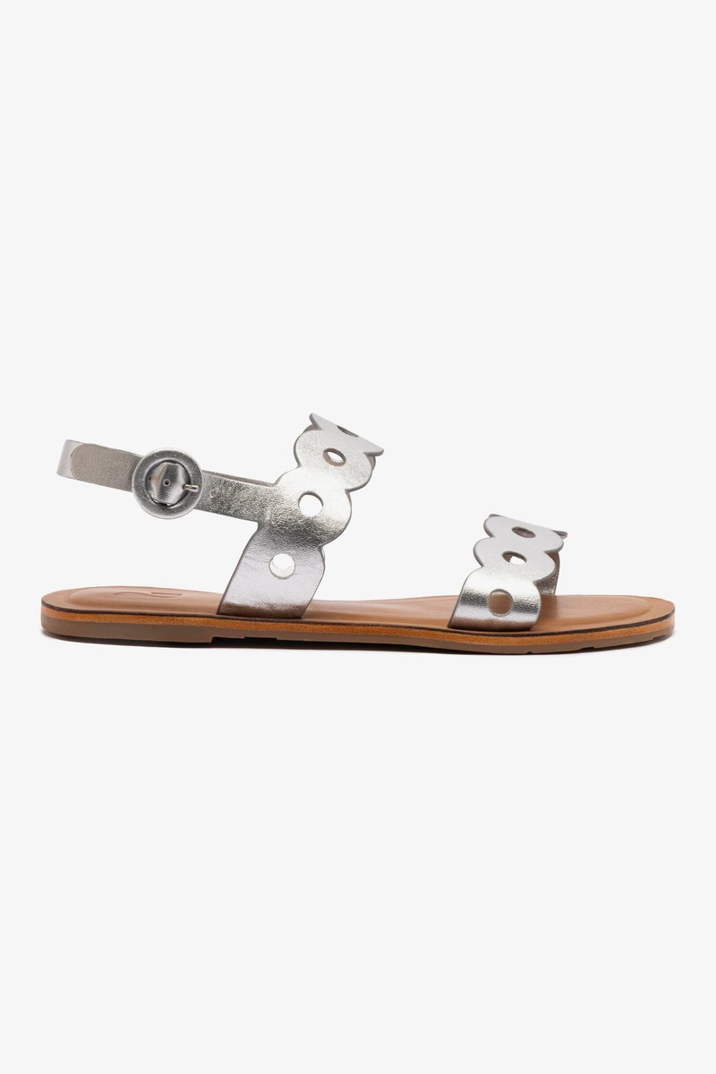 Florence Flat Sandal In Silver Metallic Leather 1