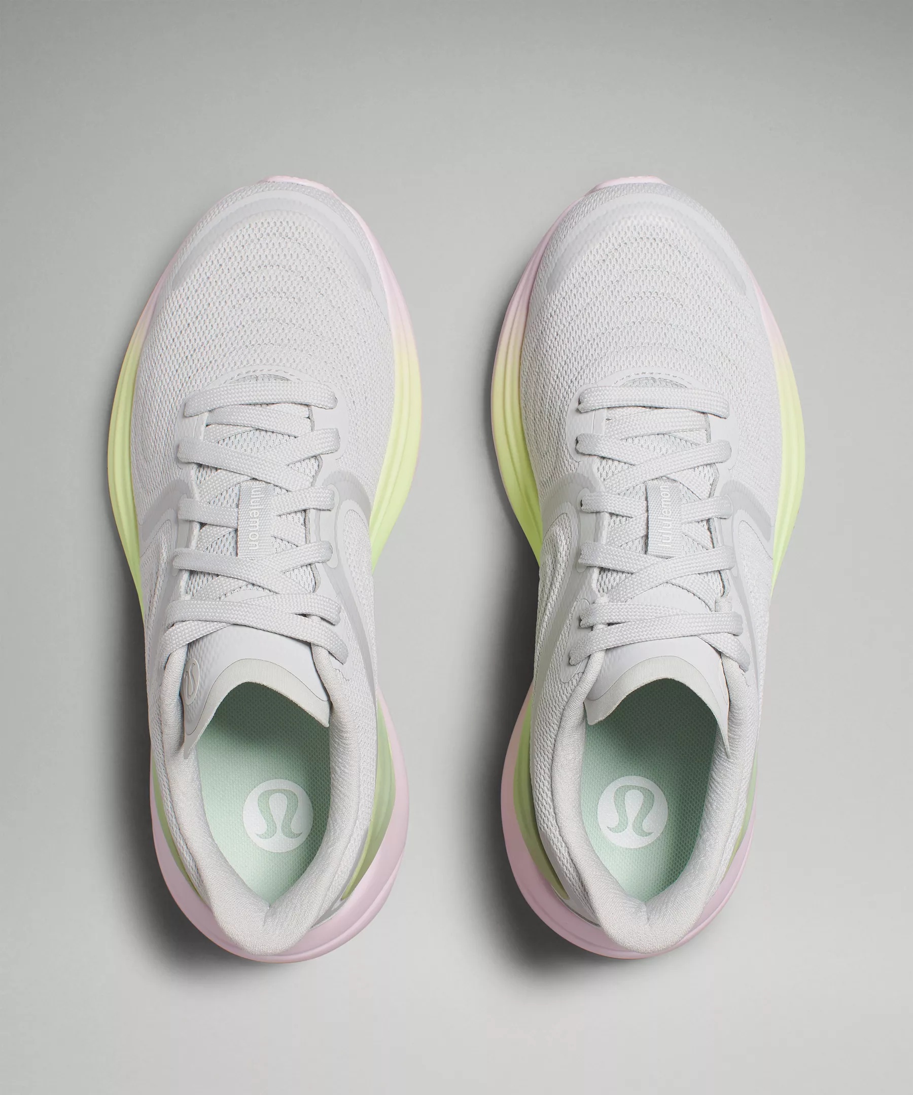 blissfeel 2 Women's Running Shoe - 5