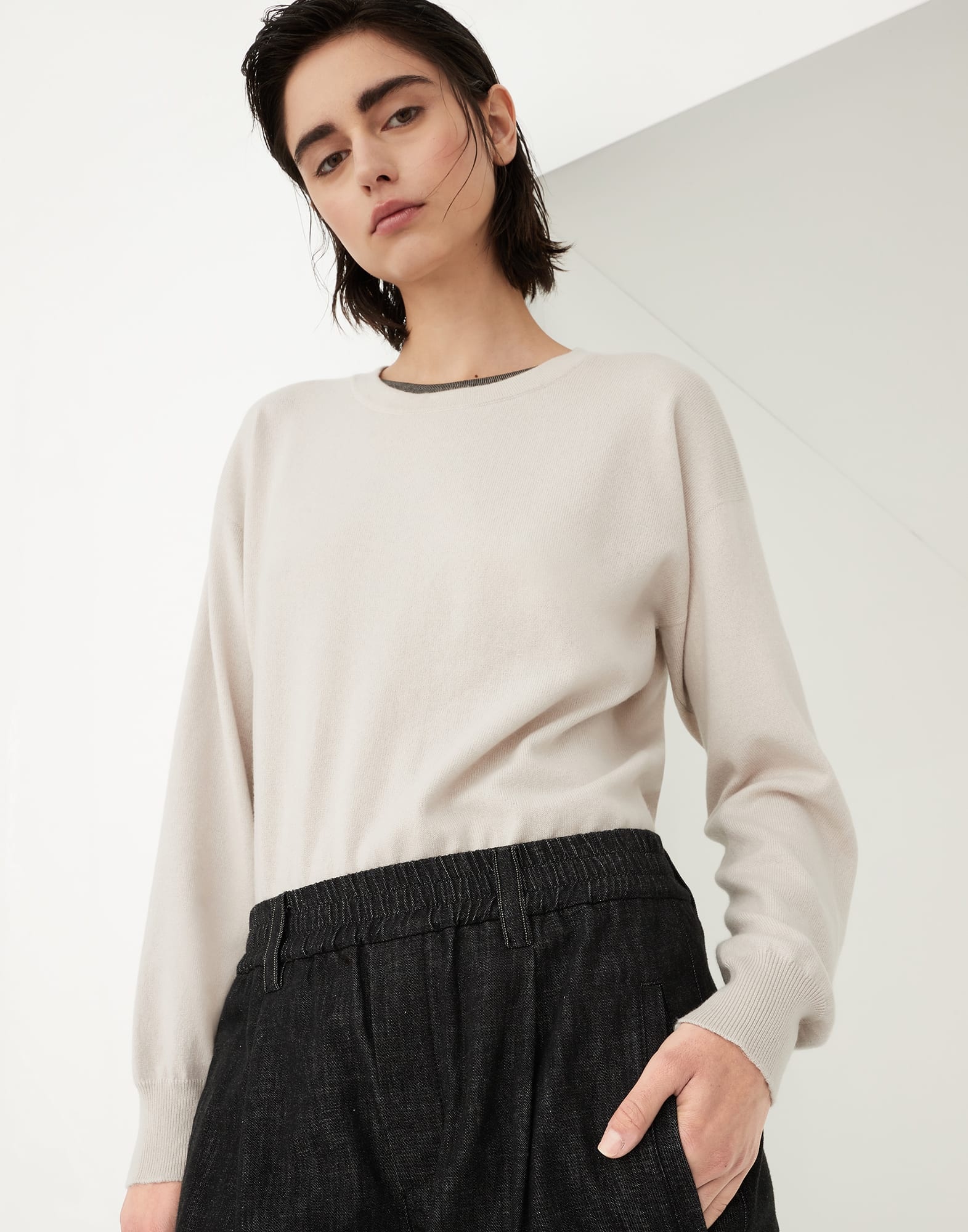 Dark polished denim baggy trousers with shiny loop details - 3