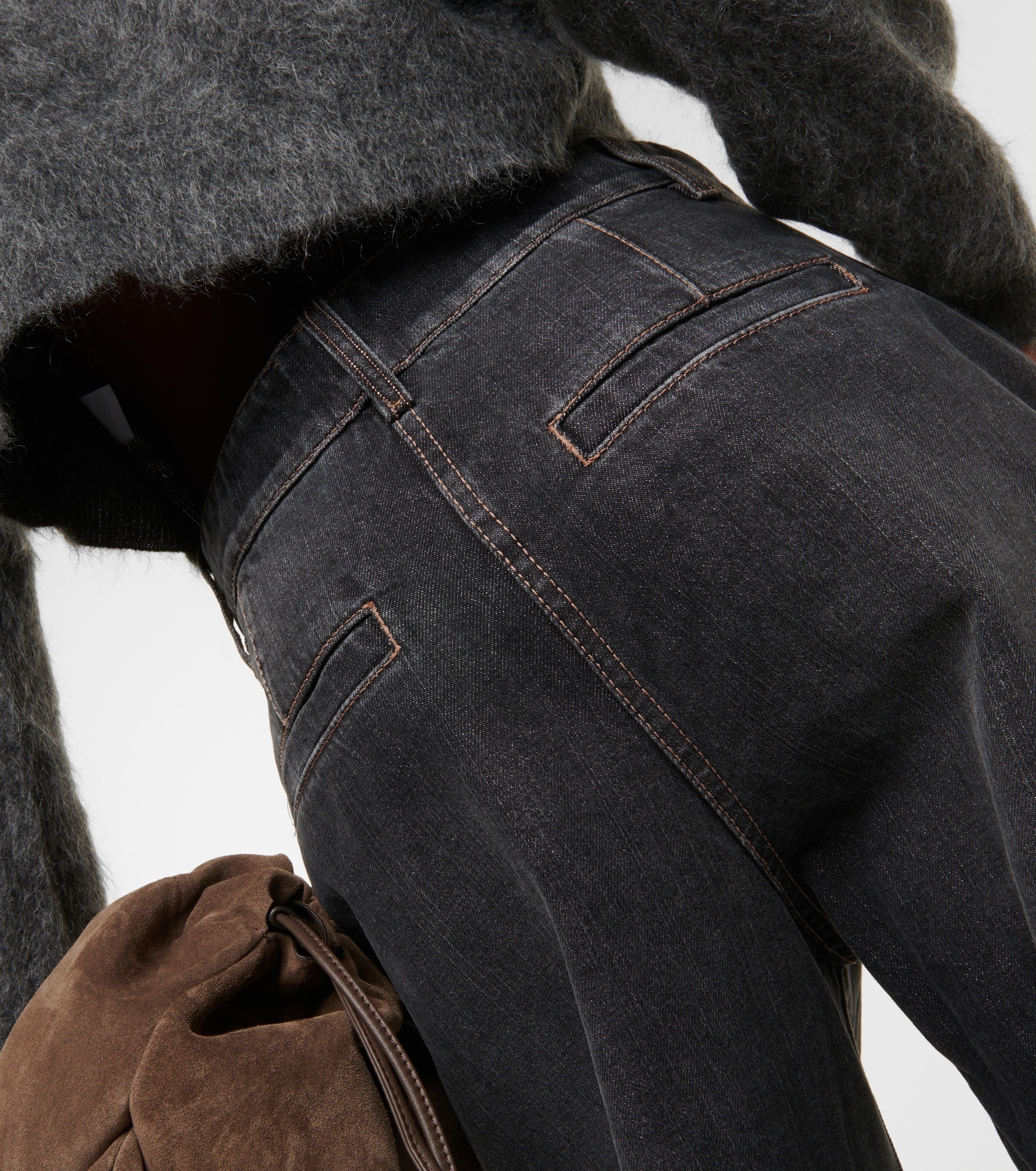 High-rise wide-leg jeans - 7