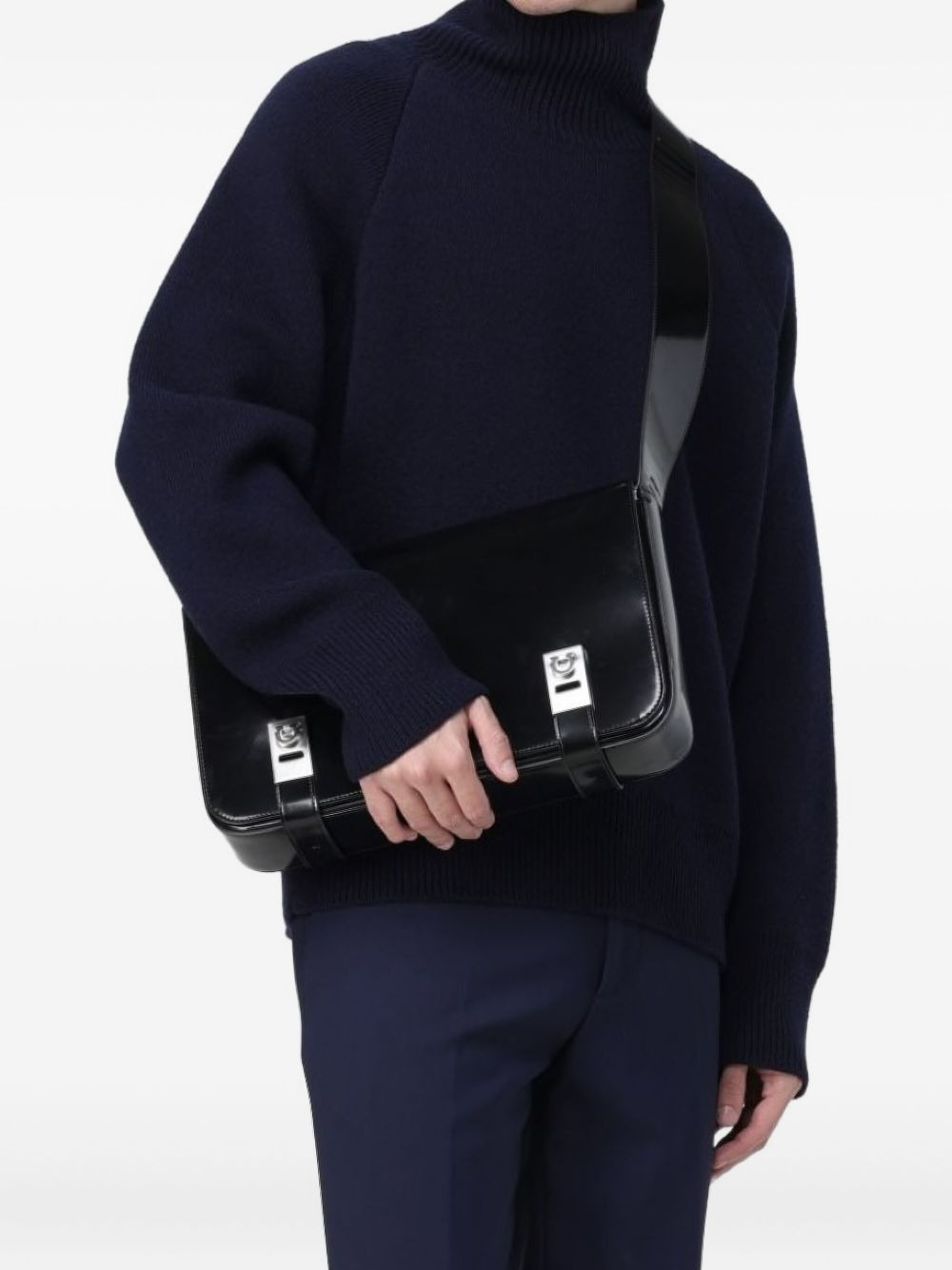 patent-leather clasp shoulder bag - 2