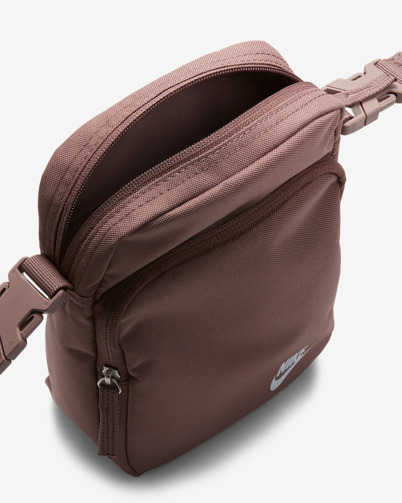 Nike Heritage Crossbody Bag (4L) 5