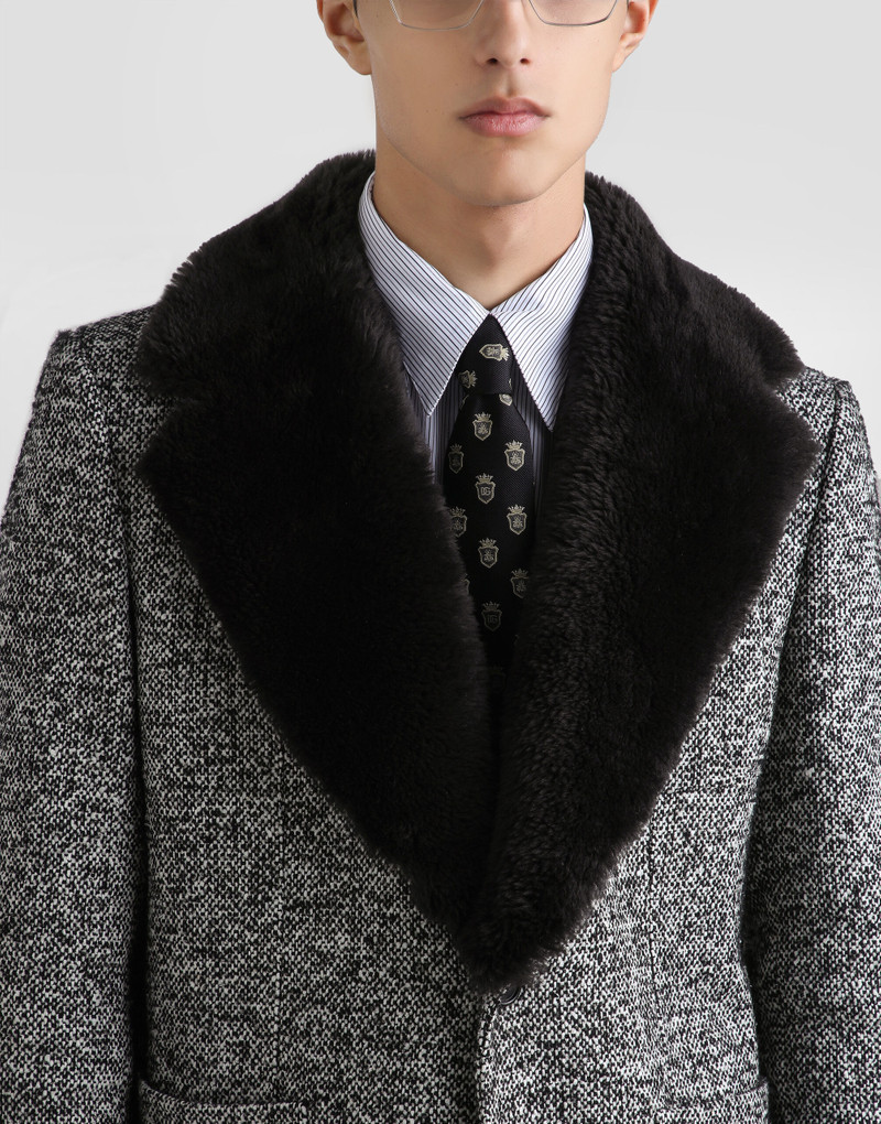 Single-breasted dotted wool jacket with fur collar 4
