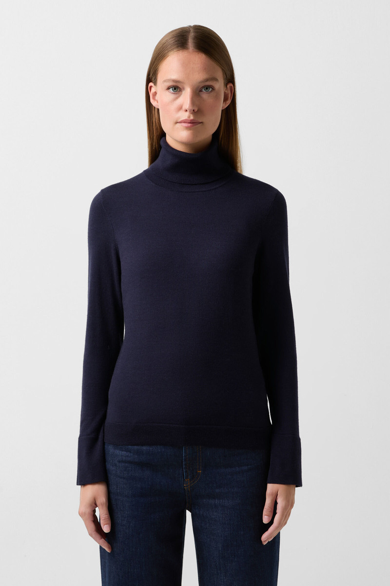 Vinny turtleneck pullover in Navy blue 2