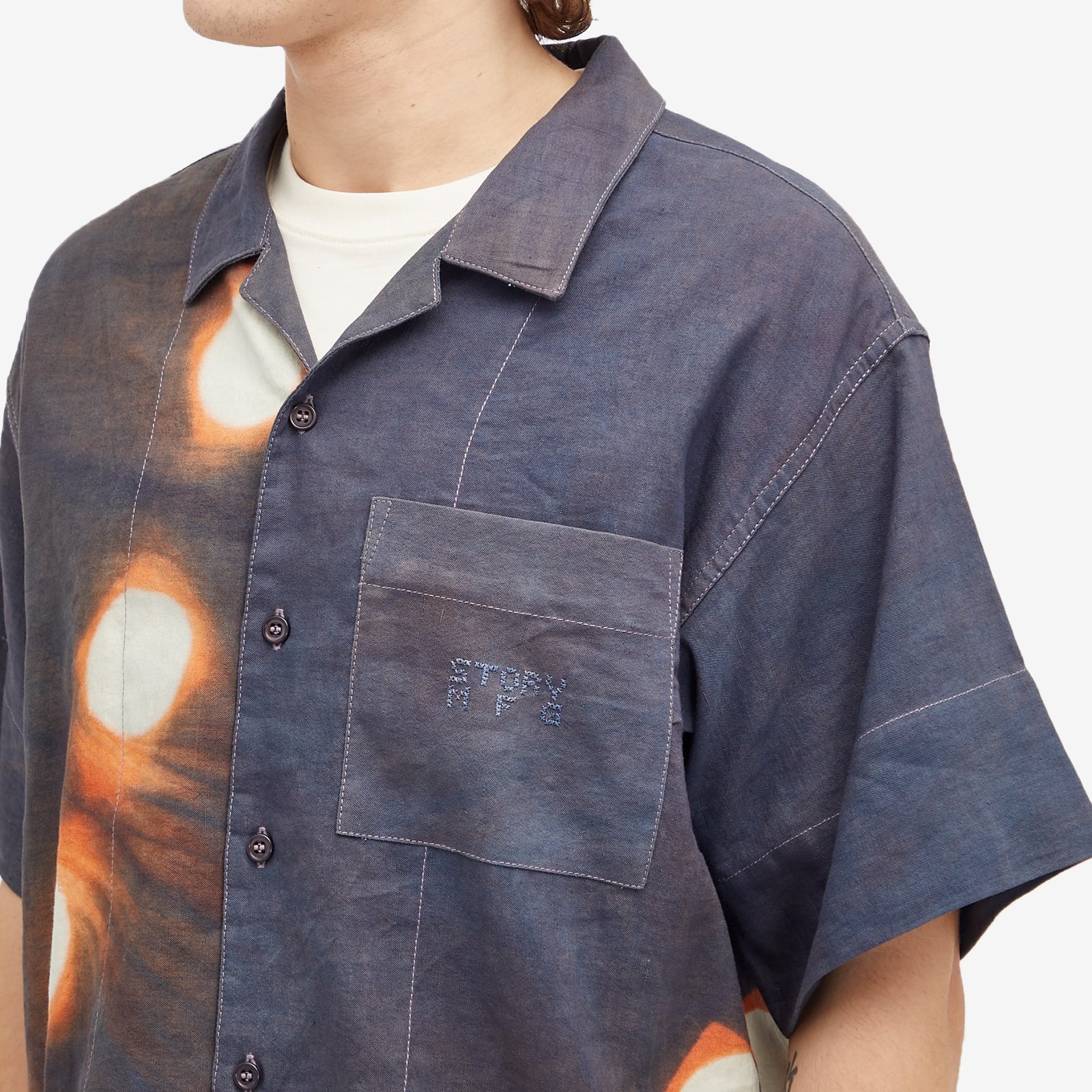 Story mfg. Greeting Lunar Vacation Shirt - 5