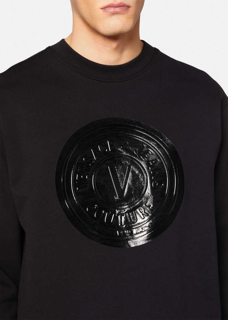 V-Emblem Sweatshirt 5