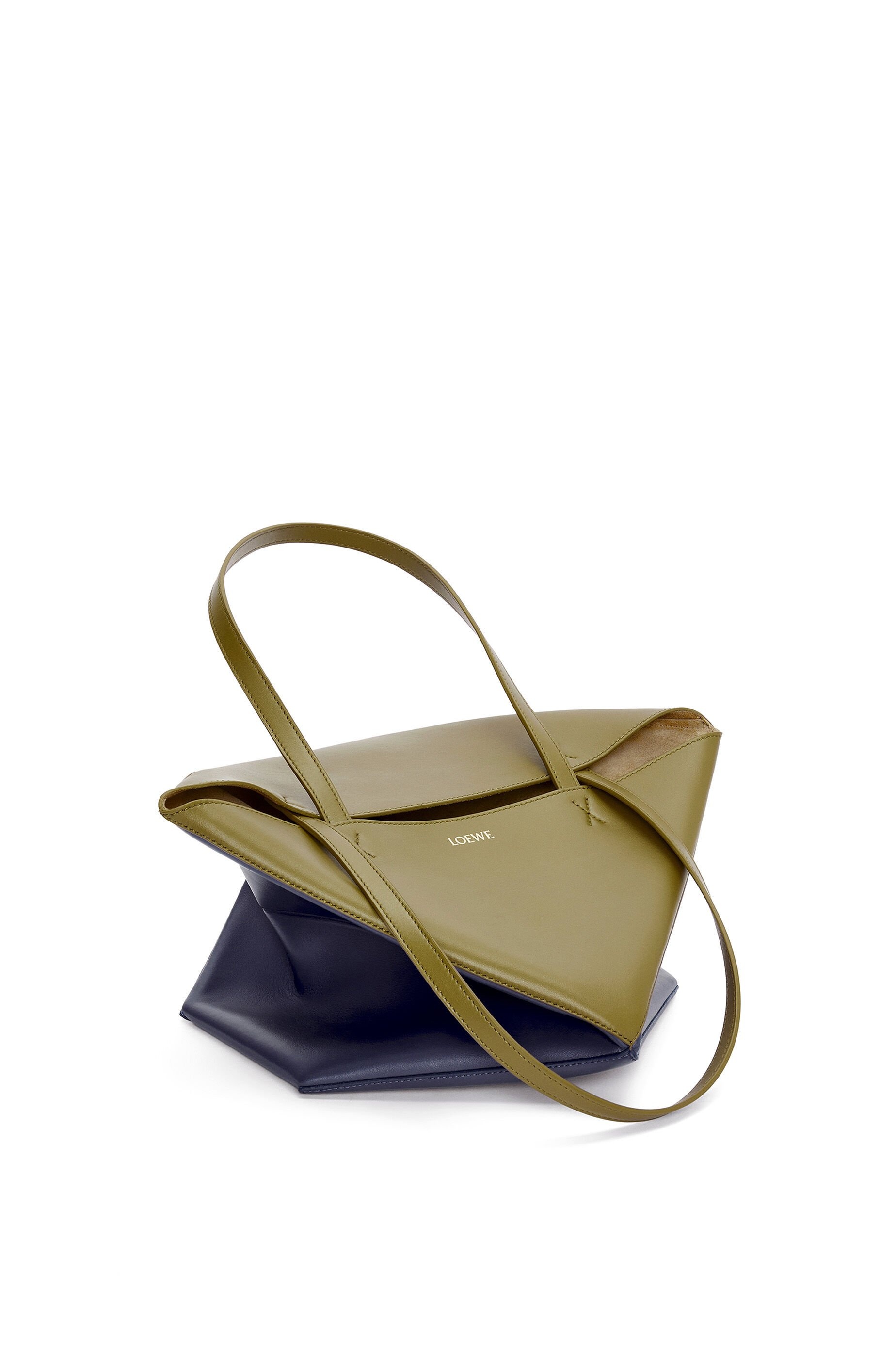 Puzzle Fold Tote in shiny calfskin - 5
