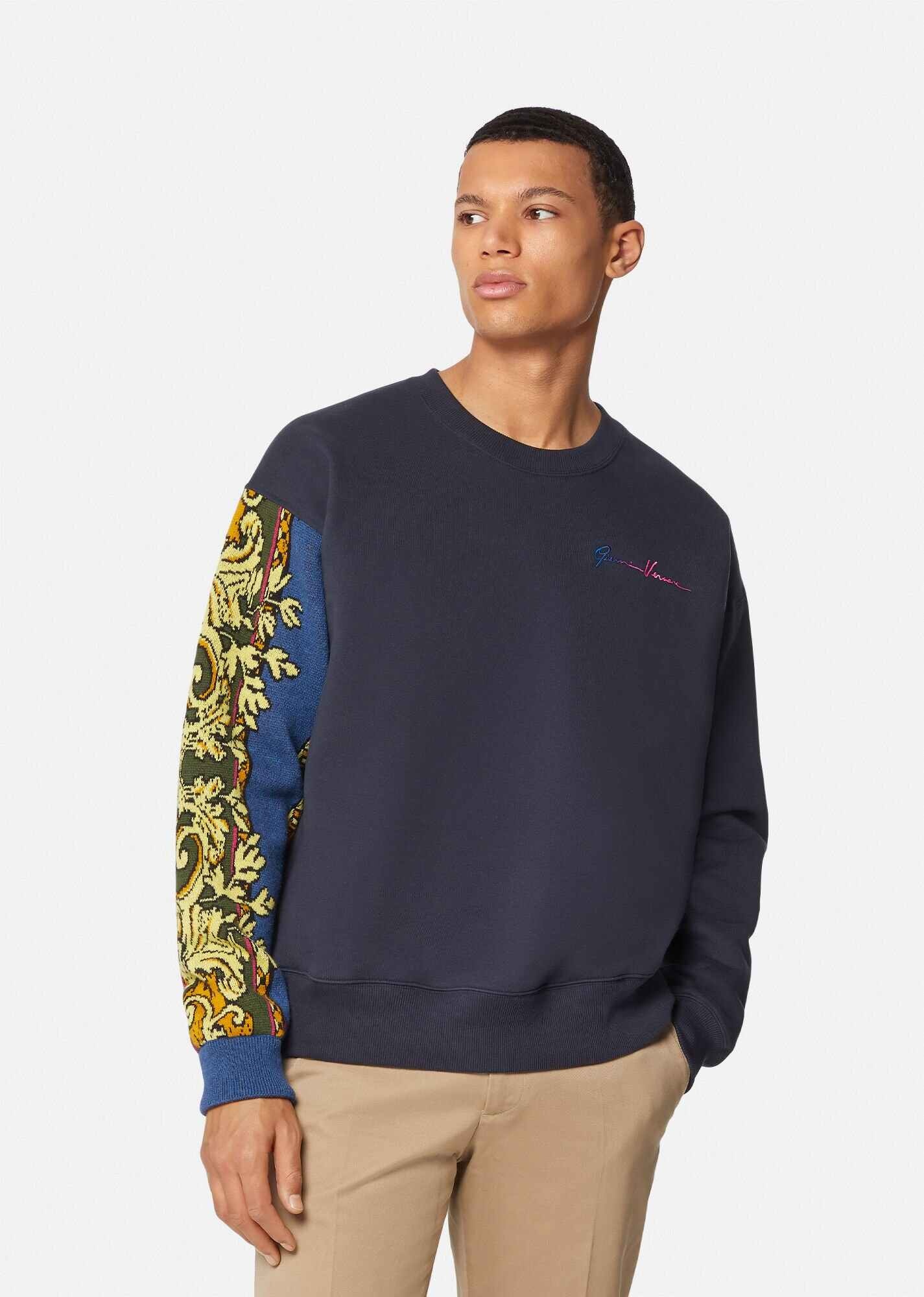 GV Signature Embroidered Sweatshirt - 2