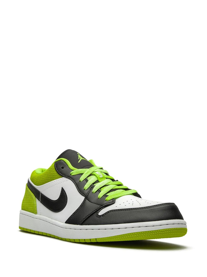 Jordan Jordan 1 Low "Black Cyber" sneakers outlook