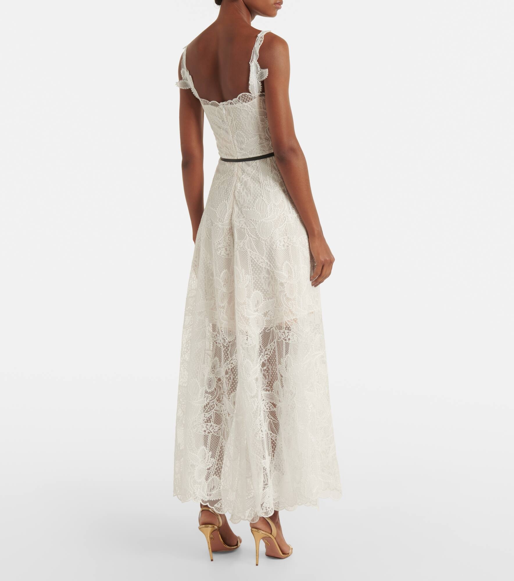 Lace gown - 3