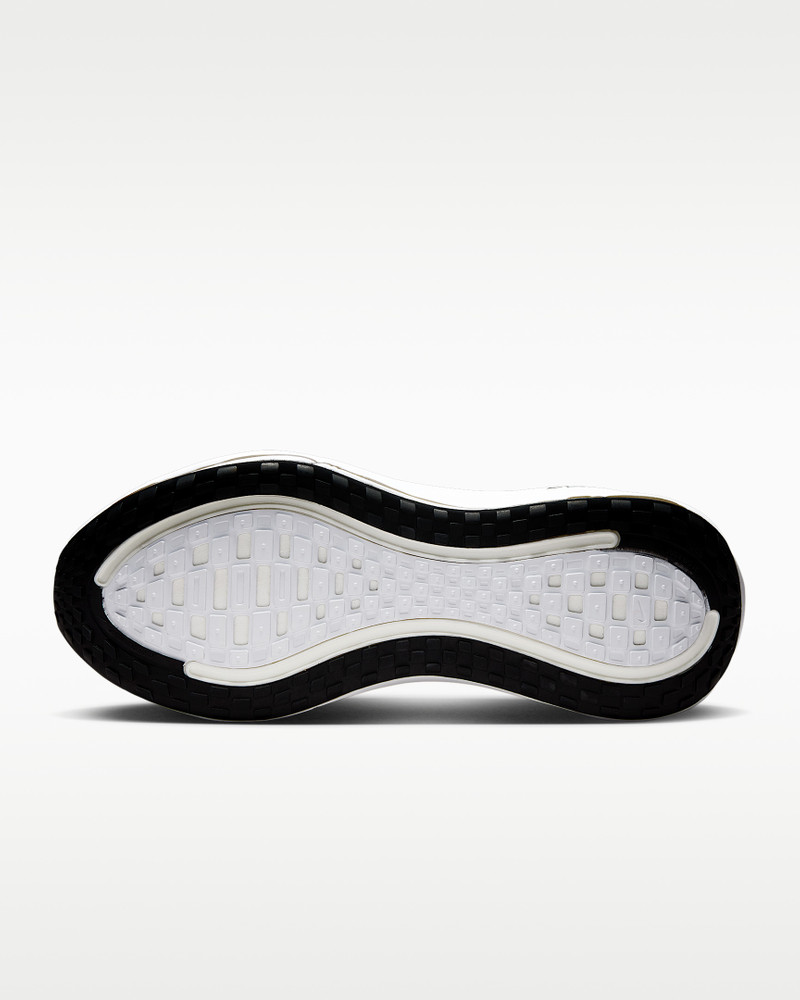 Nike Nike Vomero Plus Men's Road Running Shoes (Extra Wide) outlook