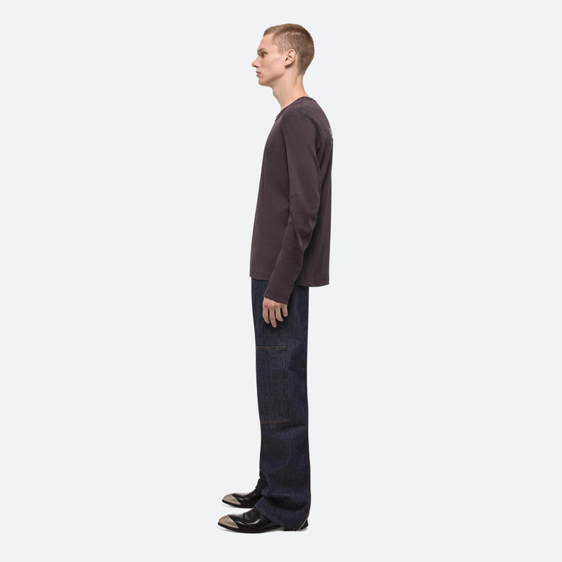 LONG-SLEEVE APEX TEE 4