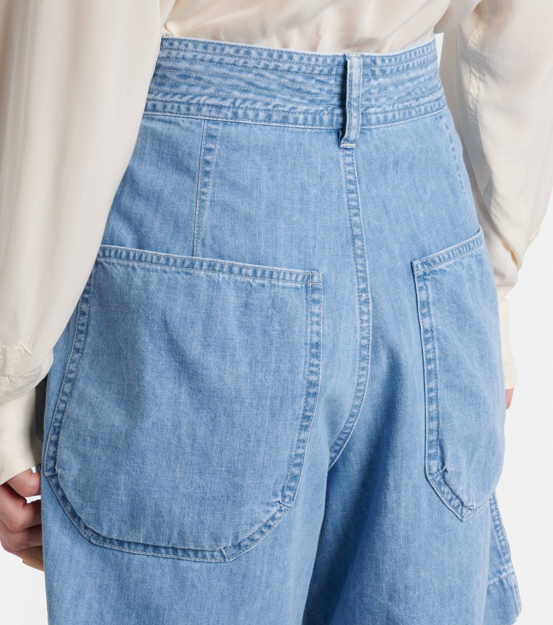 ショートパンツ Isabel Marant 'Ingrid' Bermuda Shorts Isabel Marant Ingrid Drawstring Shorts in Natural | Lyst