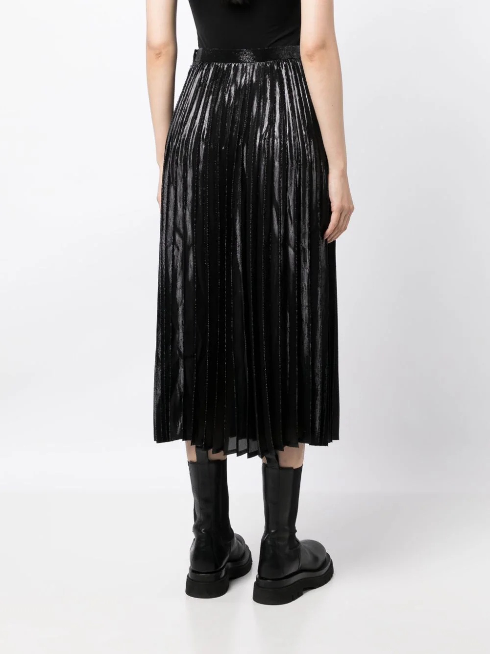 Shiny Pleated Skirt - 4
