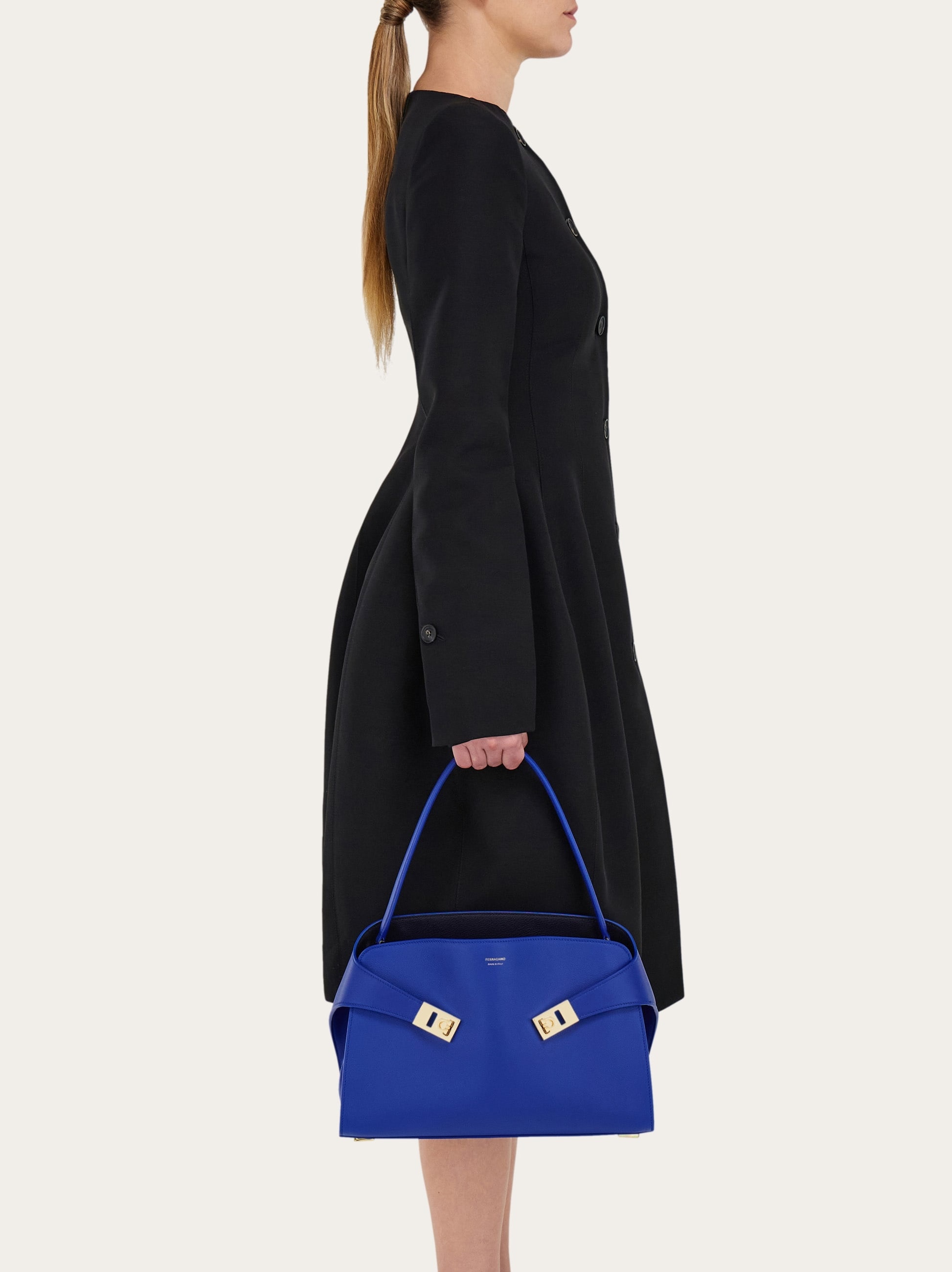 Hug soft bicolor shoulder bag (M) - 3