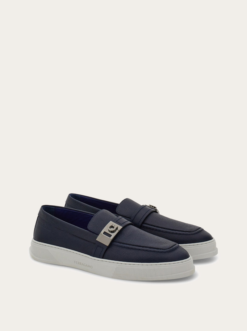 Hybrid sneaker with Hug buckle 5