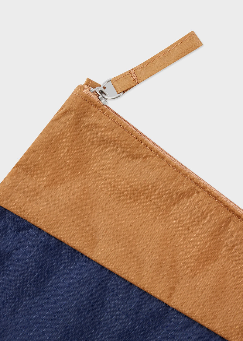 Camel & Navy 'The New Pouch' by Susan Bijl - Medium 3