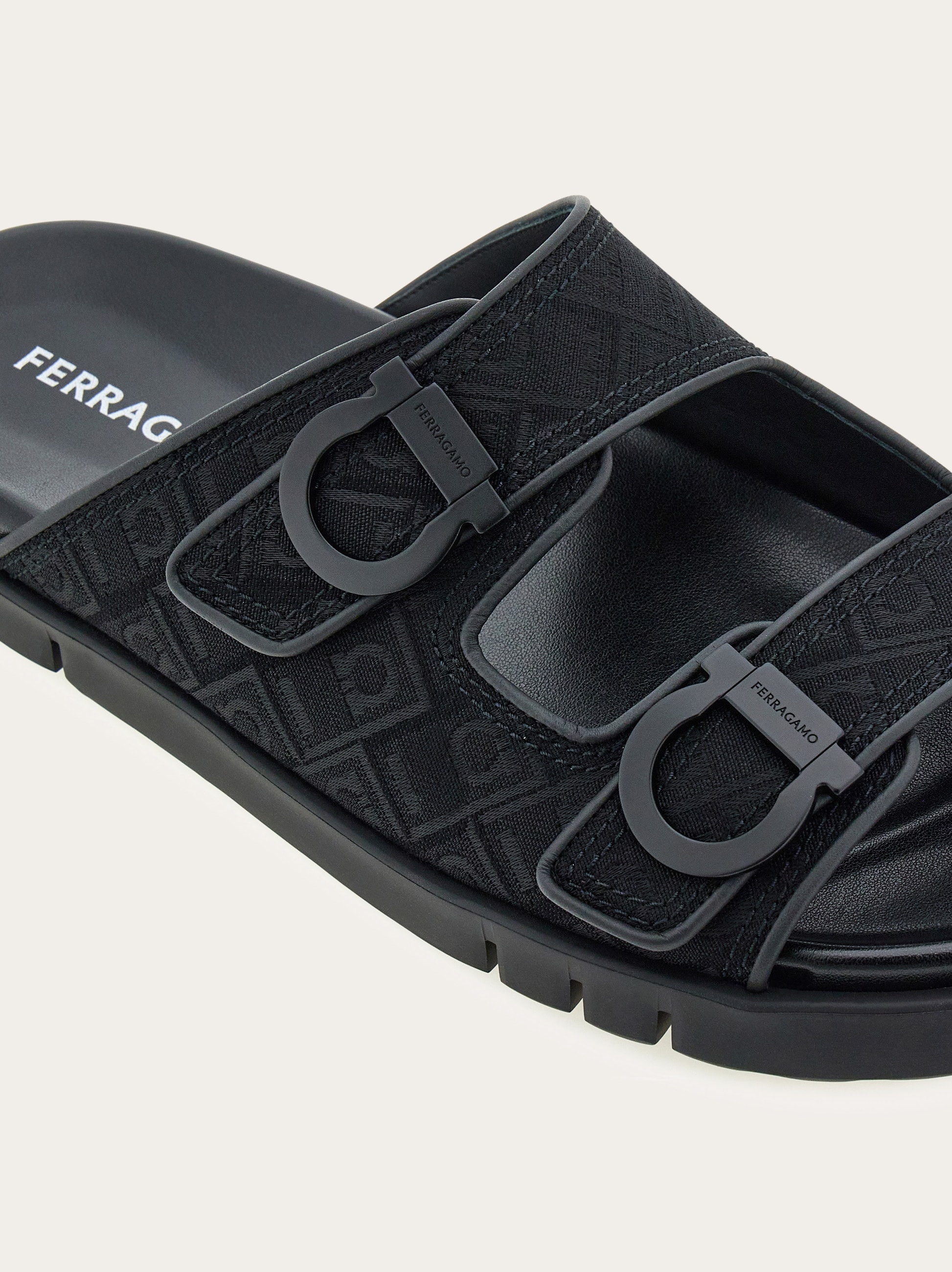 Double-strap sandal - 6