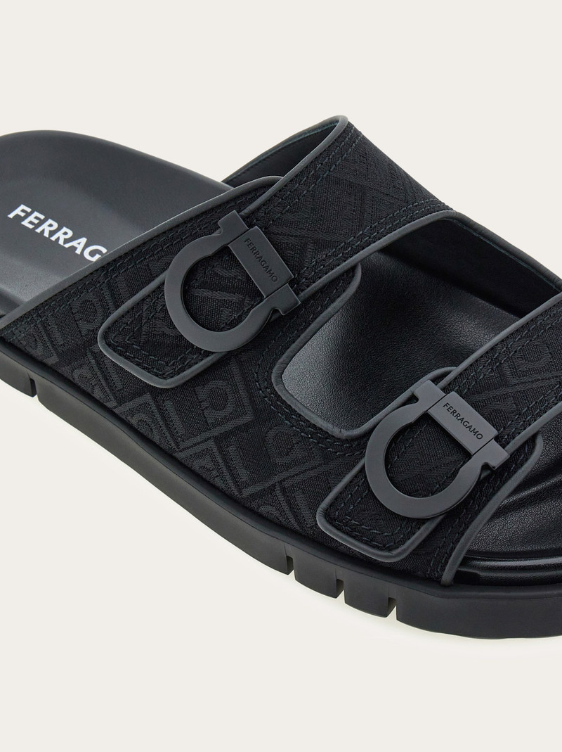 Double-strap sandal 6