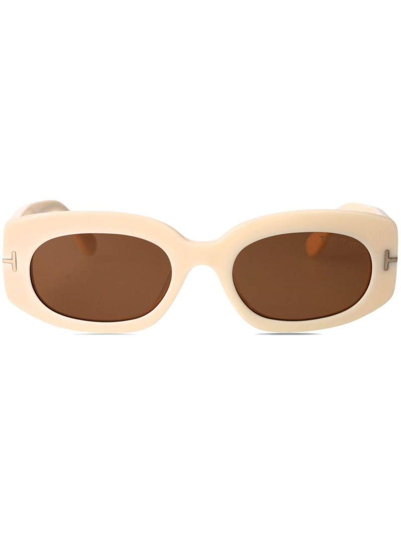oval-frame sunglasses 1