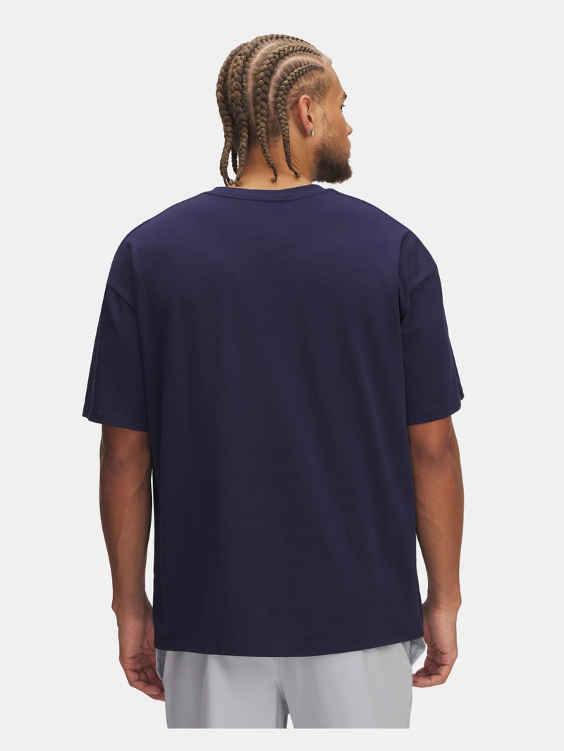 Under Armour Men's UA Heavyweight Oversized SM Box Short Sleeve outlook