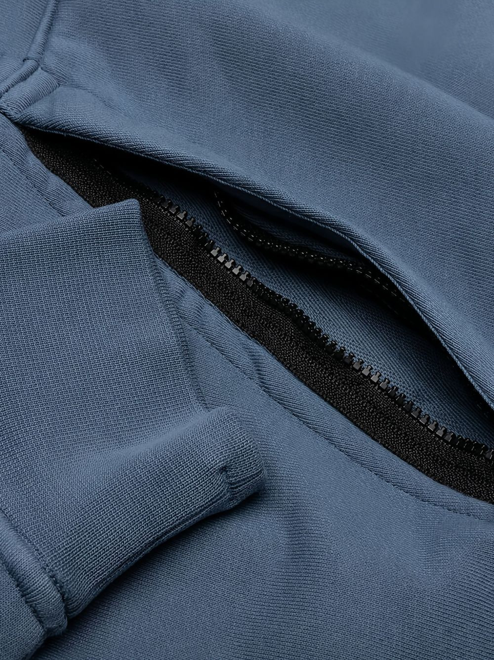 button-fastening logo-embroidered hoodie - 3