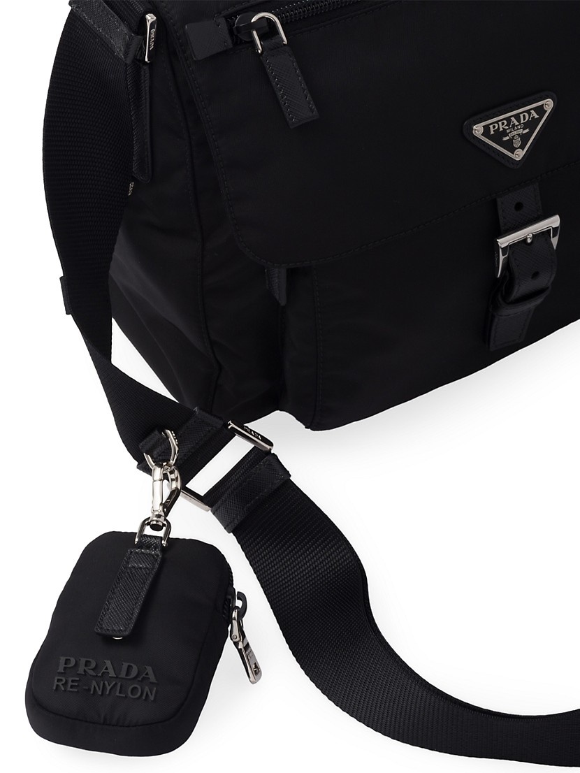 ショルダーバッグ RE-NYLON MEDIUM SHOULDER BAG Prada Nylon shoulder bag reimagined | The Fashion Square