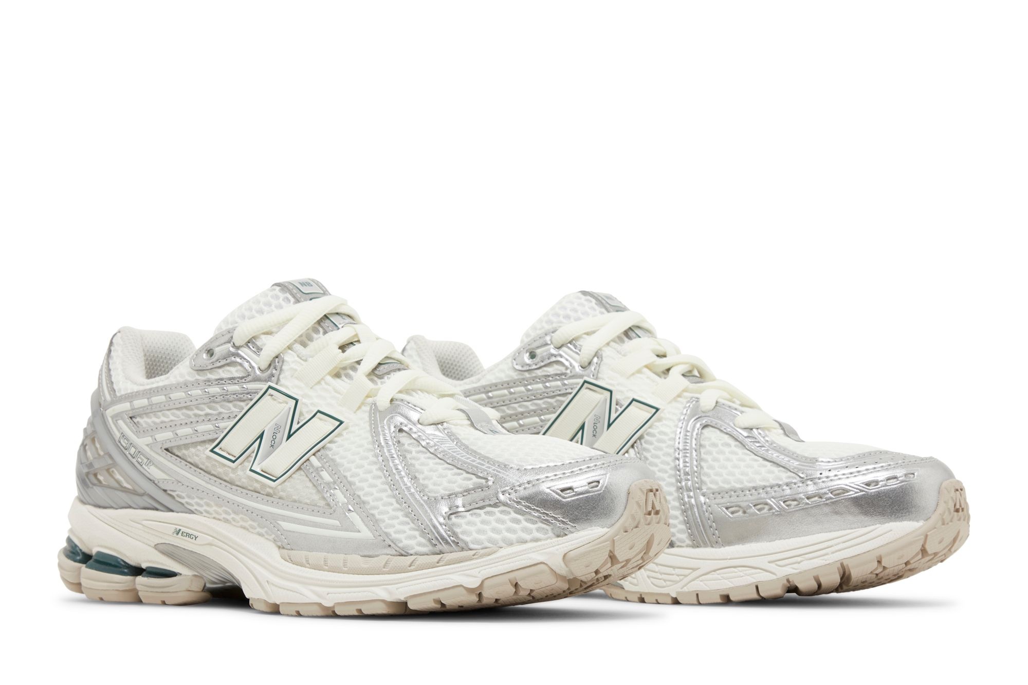 1906R 'Silver Metallic Cream' - 8