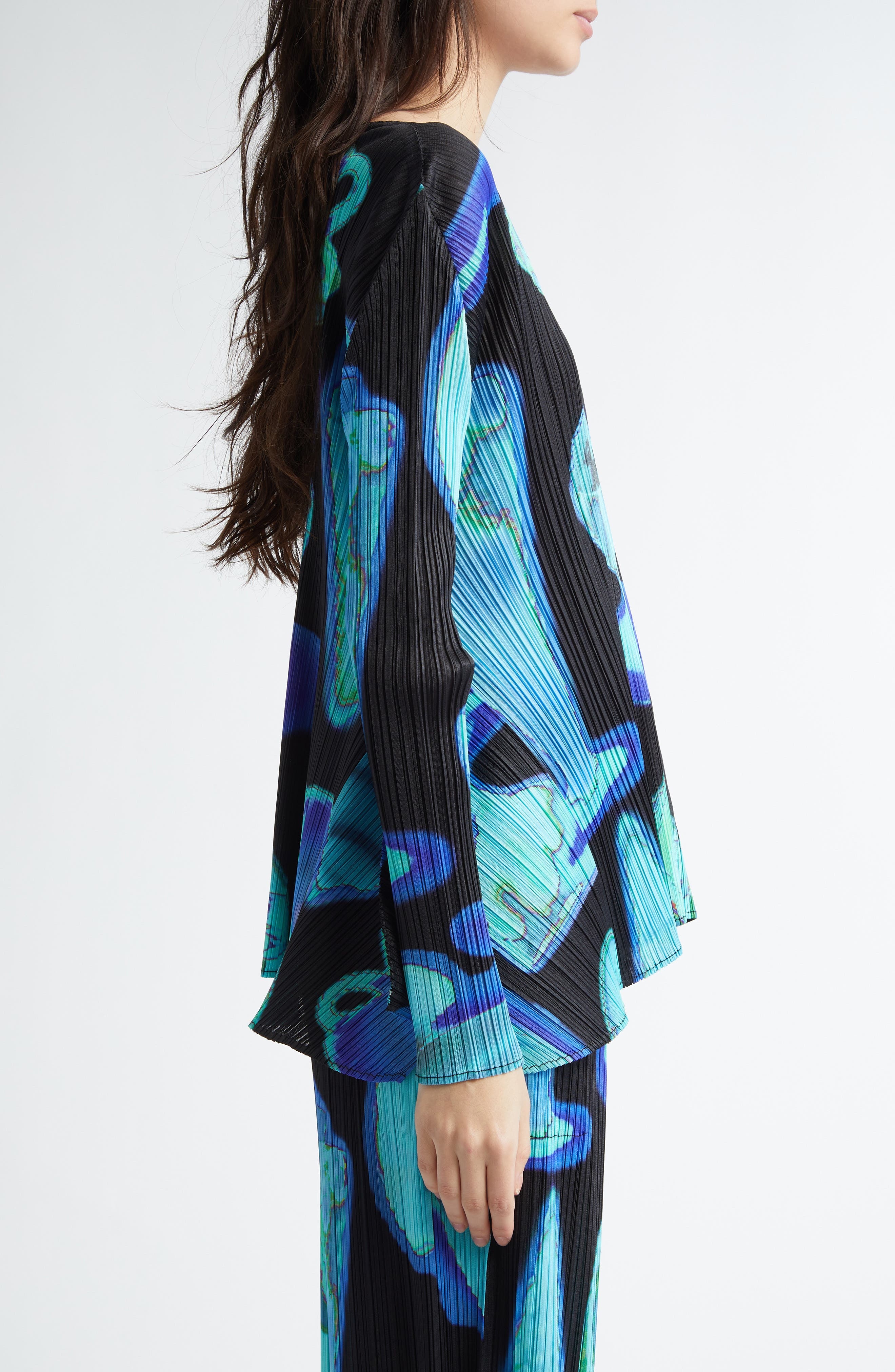 Pleats Please Issey Miyake Thermal Floods Print Pleated Top in Black at Nordstrom - 4