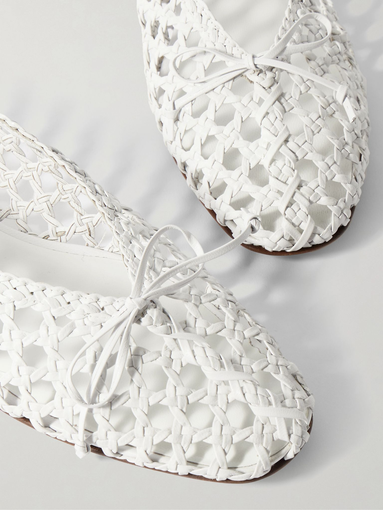 Regency bow-embellished woven leather ballet flats White - 4