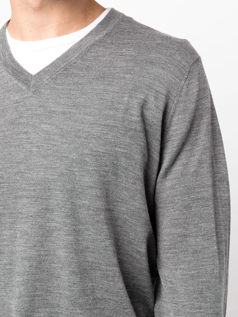 V-neck wool-cashmere jumper - 10
