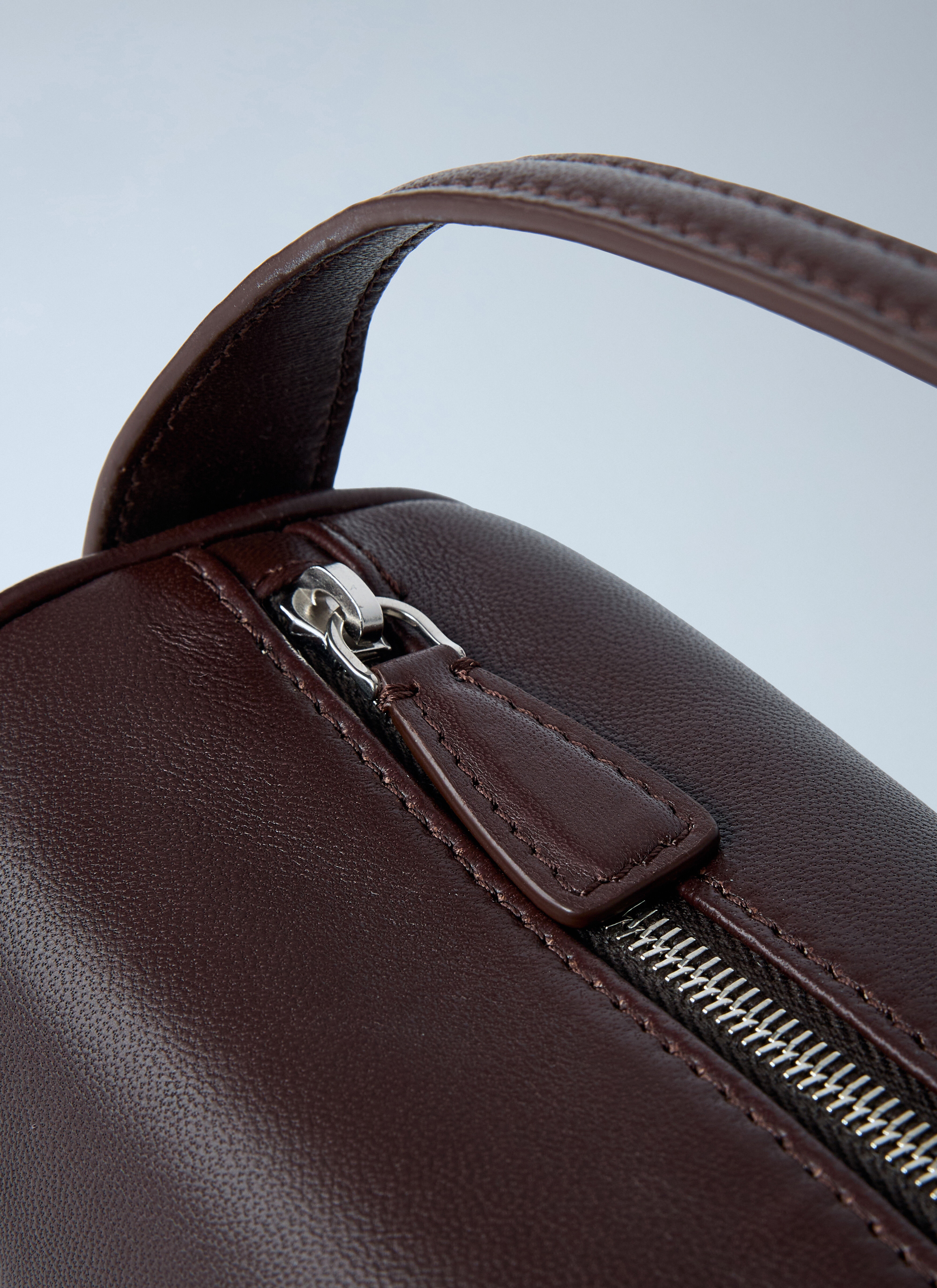 Round 90's Handbag - 5