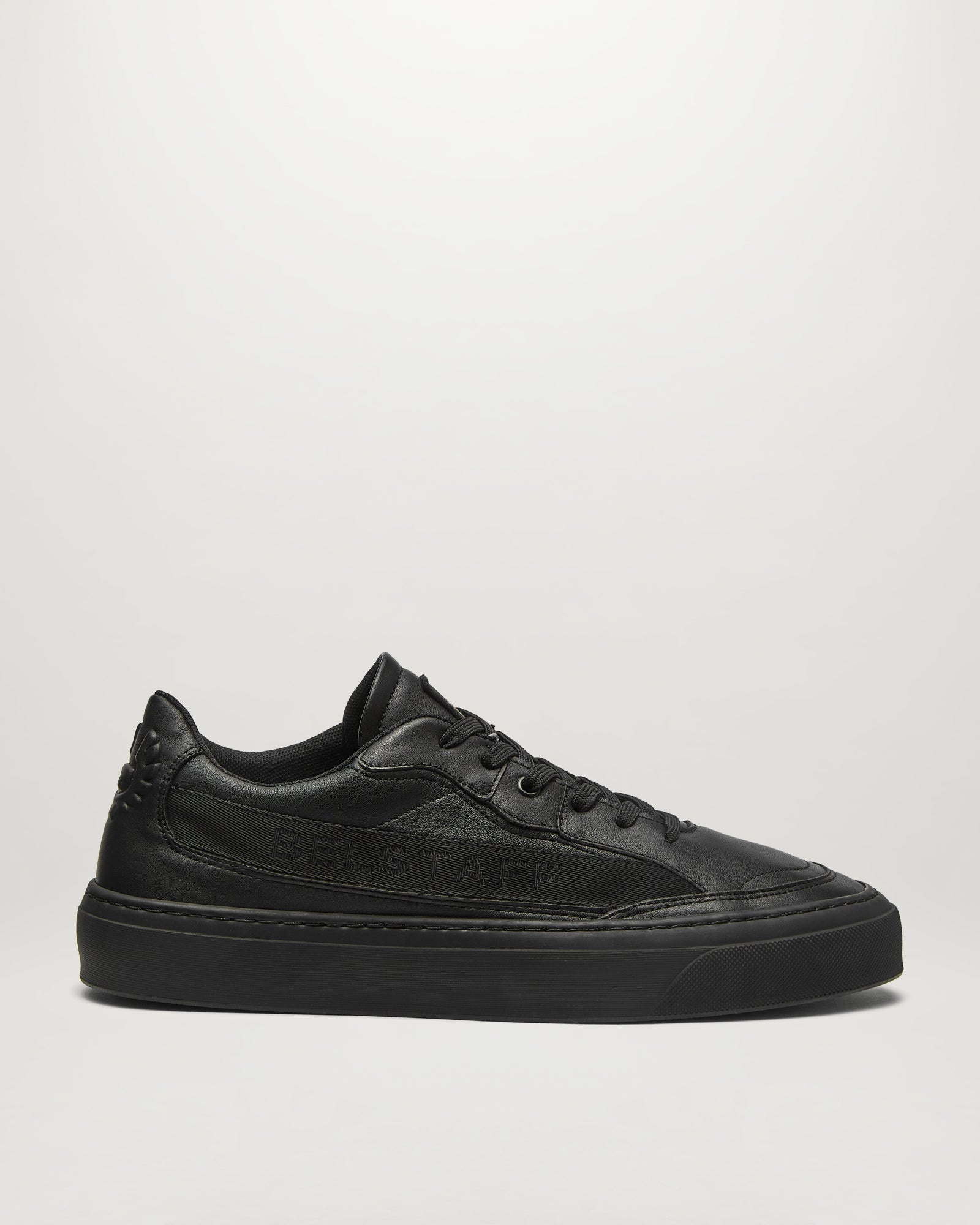 SIGNATURE LOW TOP SNEAKER - 1