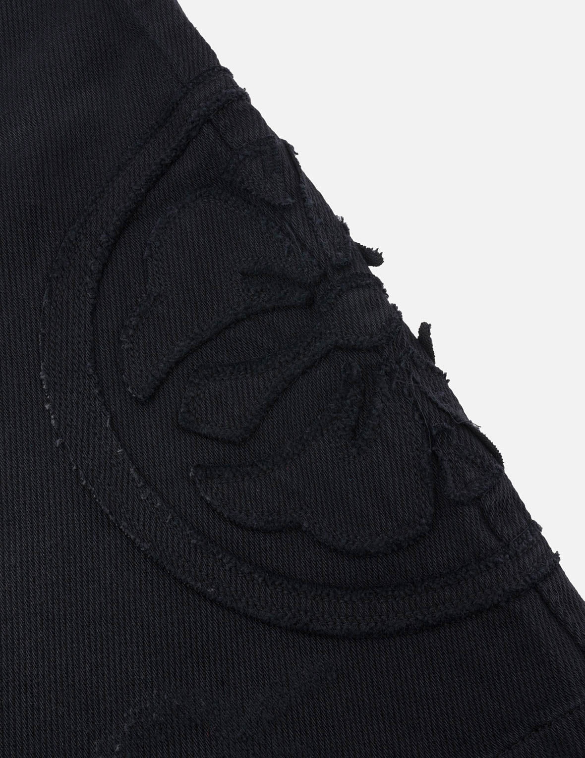 Kamon Appliqué Fashion Fit Denim Shorts - 8