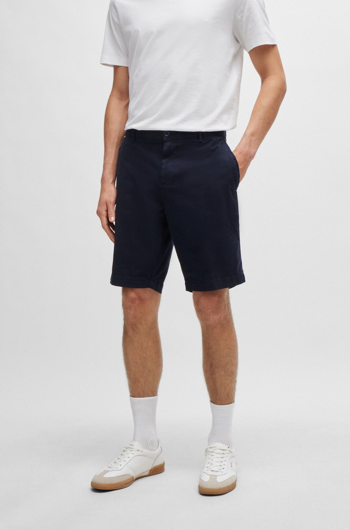 SLIM-FIT SHORTS IN STRETCH-COTTON TWILL - 2