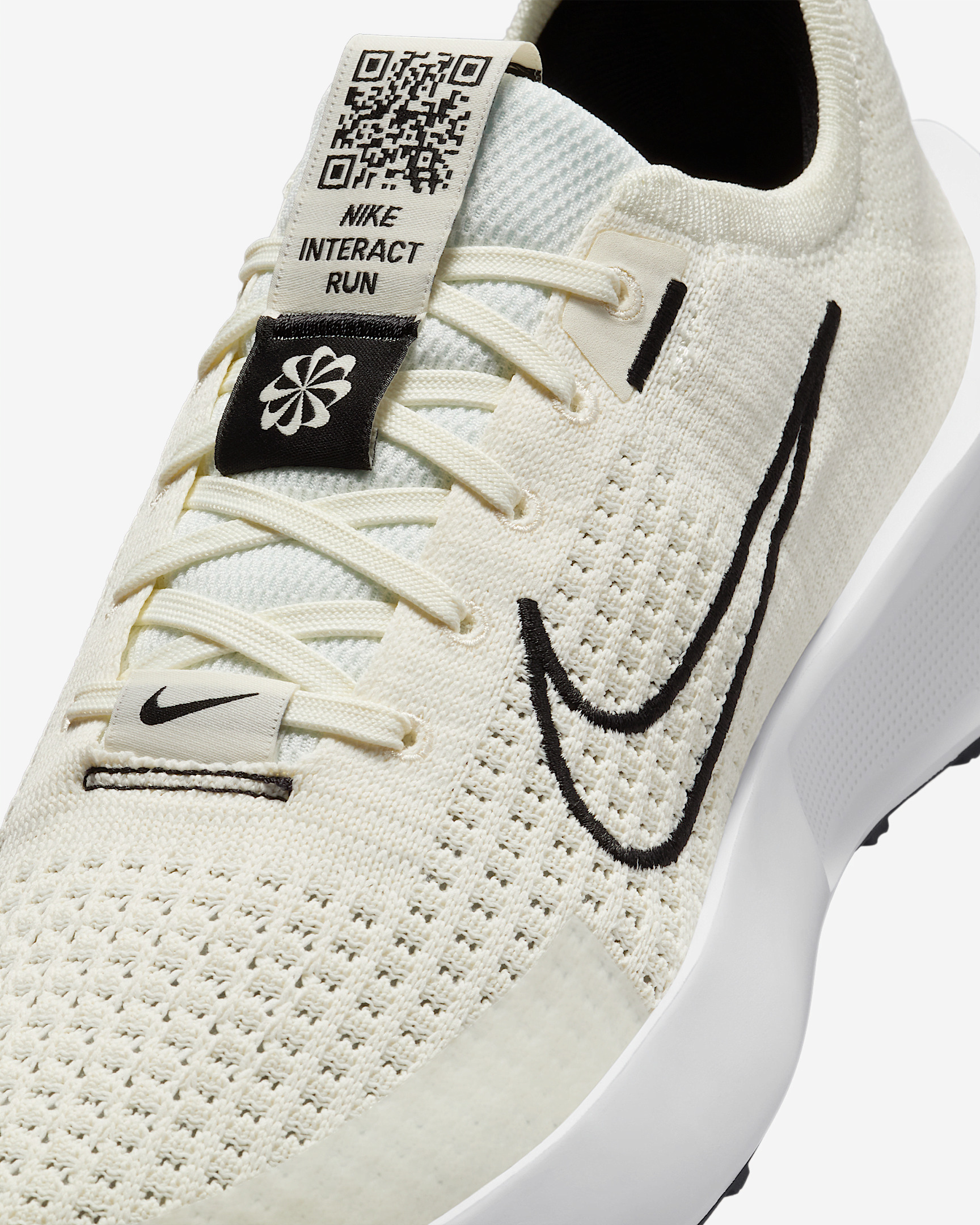Nike Interact Run Women's Road Running Shoes - 7