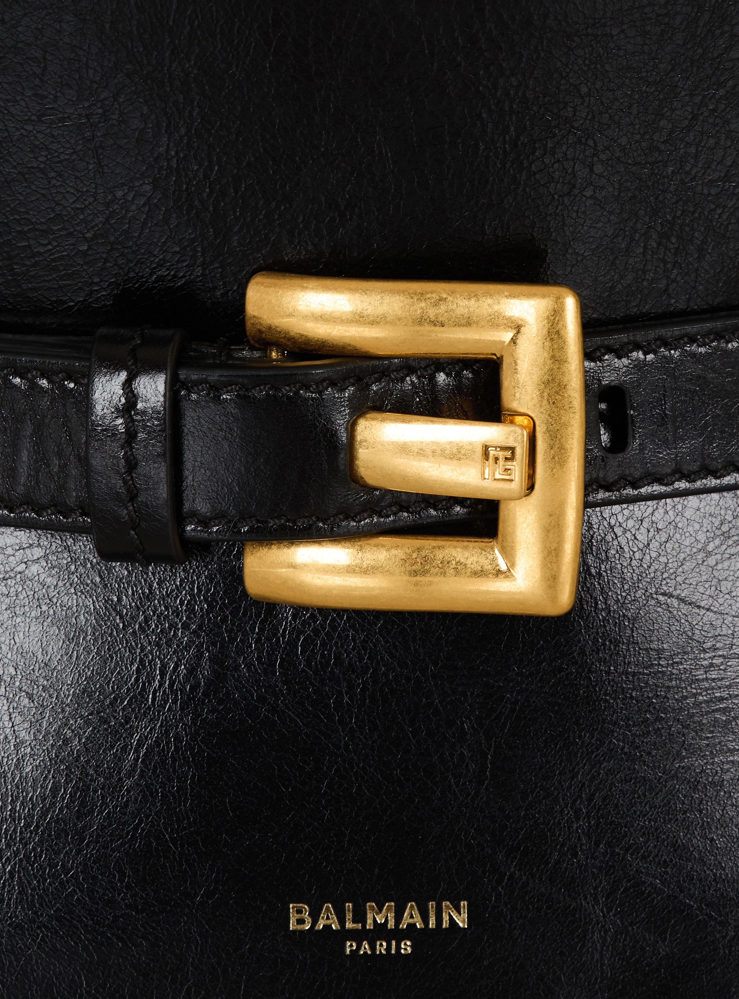 Shuffle Mini bag in leather - 7