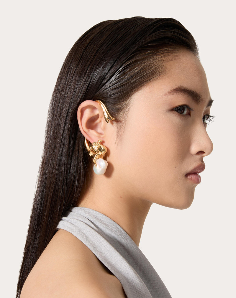 METAMORPHOS SIREN METAL AND PEARL SINGLE EARCUFF 5