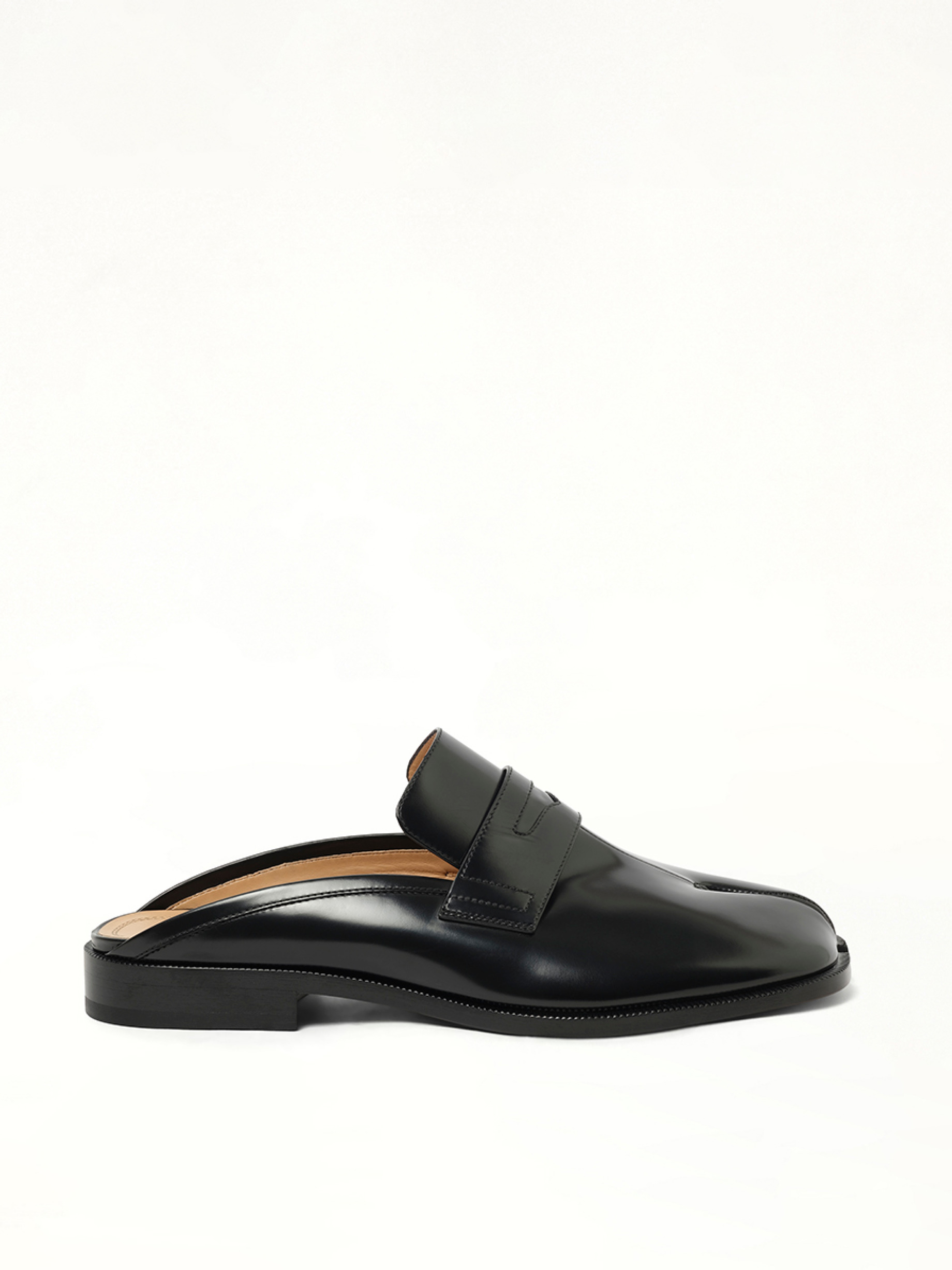 Tabi Mule in Black - 1
