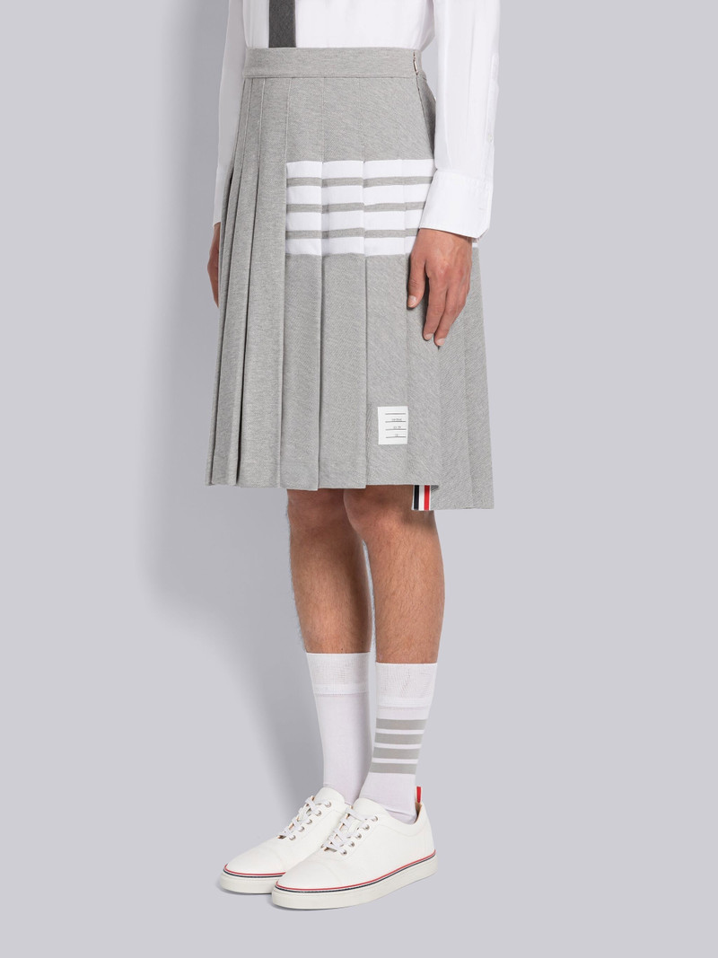 Thom Browne VARSITY PIQUE 4-BAR PLEATED FOOTBALL SKIRT outlook