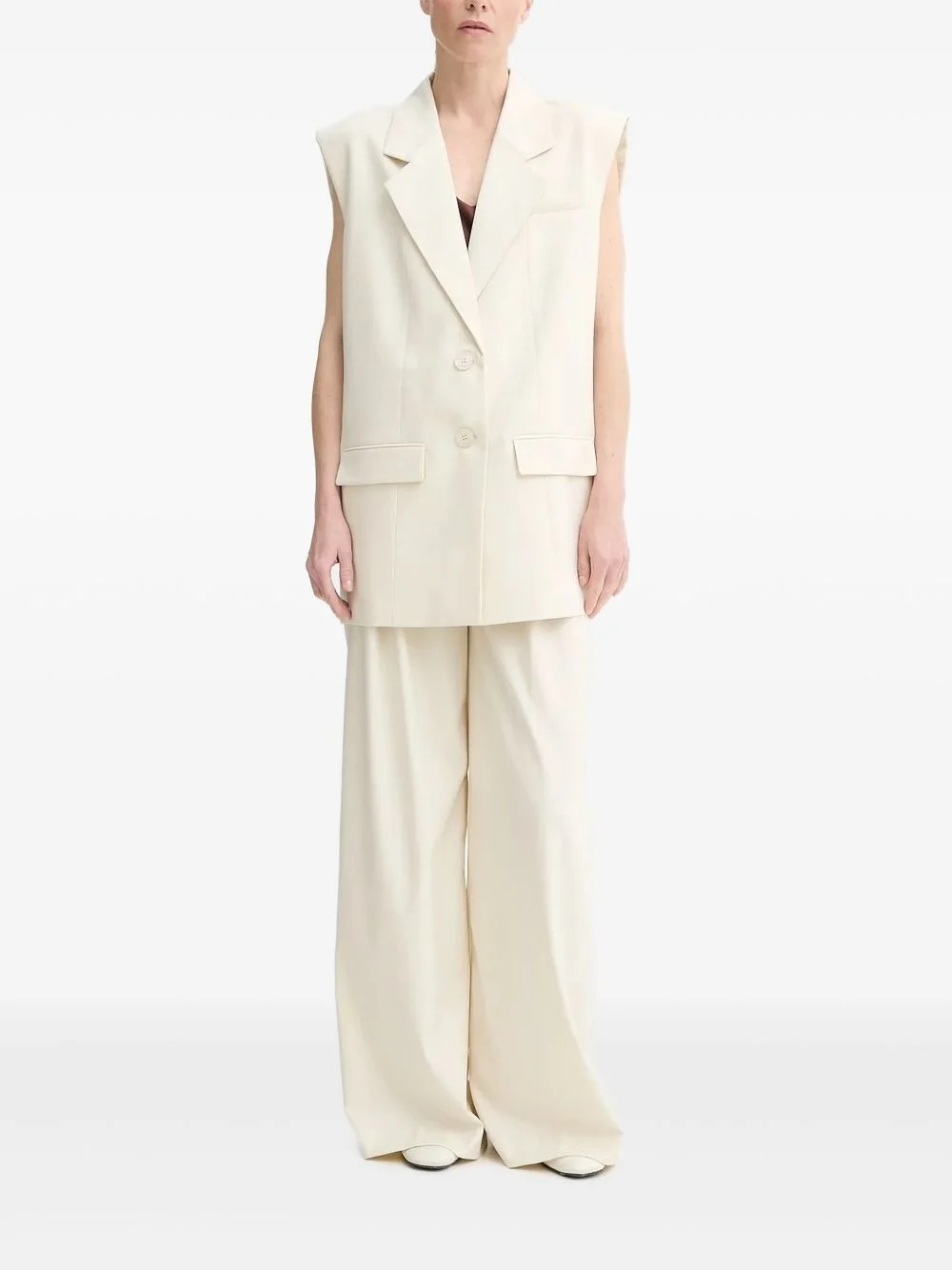 padded-shoulder sleeveless gilet - 1