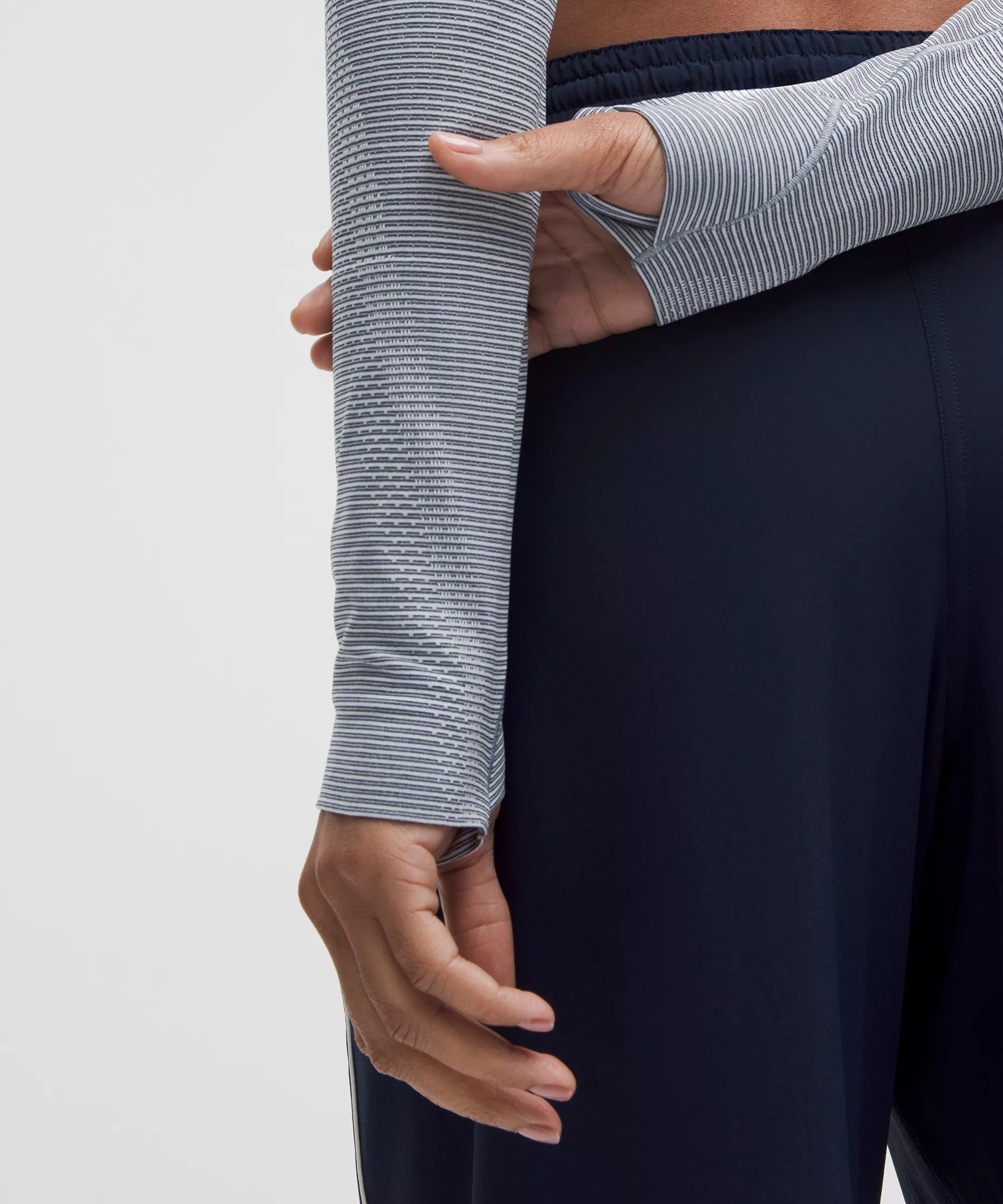 Swiftly Tech Cropped Long-Sleeve Shirt 2.0 - 6